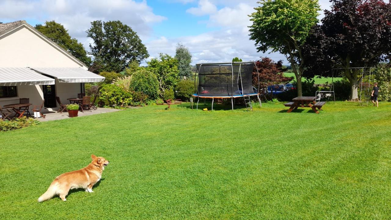 Inveraray Farm B&B Beaufort Exteriör bild